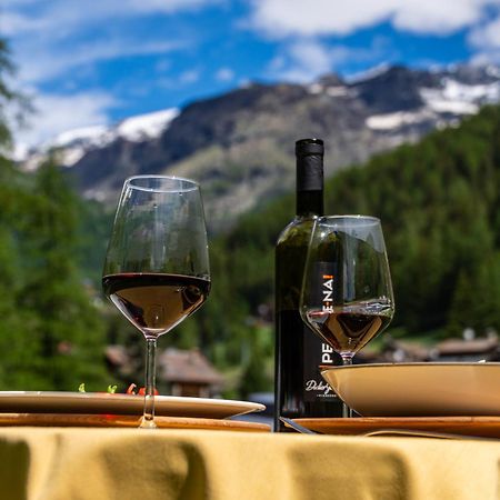 Albergo Monte Cervino Champoluc Esterno foto